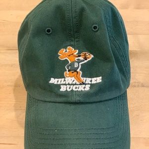 Milwaukee Bucks Fitted Hat